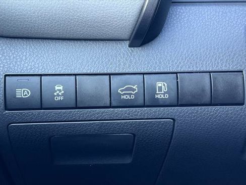 Certified 2023 Toyota Camry LE FWD image 28