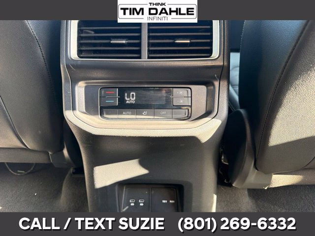 Used 2025 Volkswagen Atlas SE AWD/4WD image 20