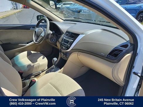 Used 2014 Hyundai Accent GLS FWD image 41