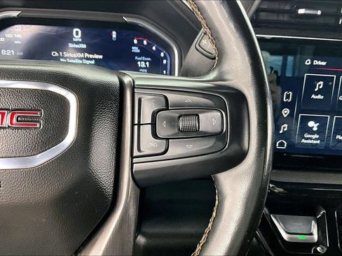 Used 2024 GMC Sierra 3500 AT4 w/ Technology Package AWD/4WD image 20