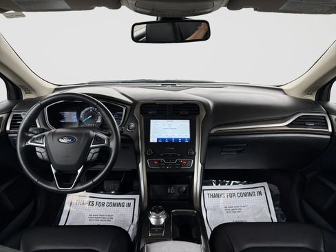 Used 2020 Ford Fusion SEL FWD image 22
