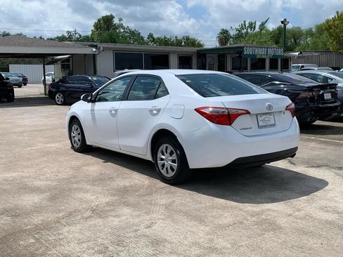 Used 2016 Toyota Corolla L FWD image 5