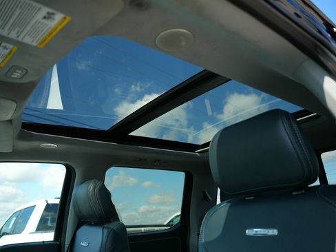 Used 2023 Ford F150 Limited image 24