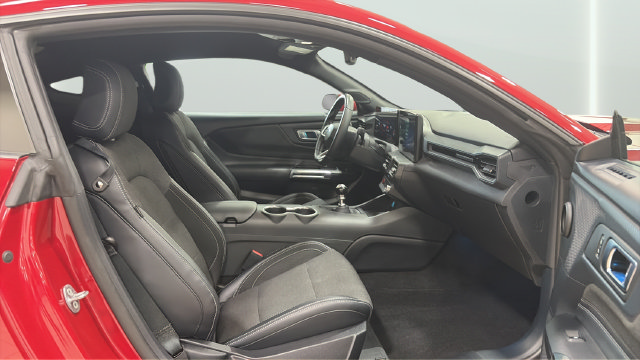 Used 2024 Ford Mustang GT RWD image 13