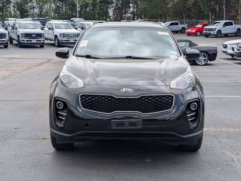 Used 2017 Kia Sportage EX image 5