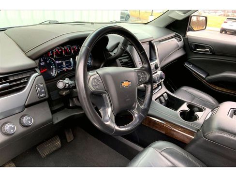 Used 2019 Chevrolet Tahoe LT AWD/4WD image 12