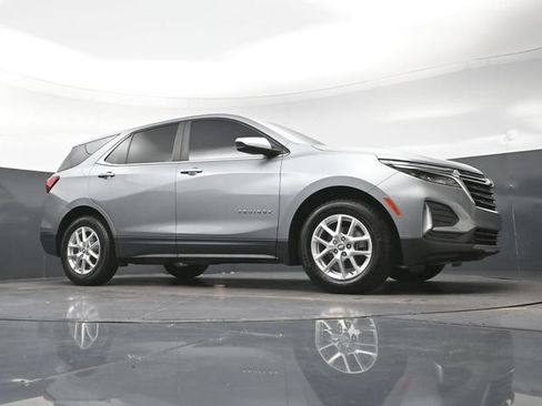 Used 2023 Chevrolet Equinox LT FWD image 26