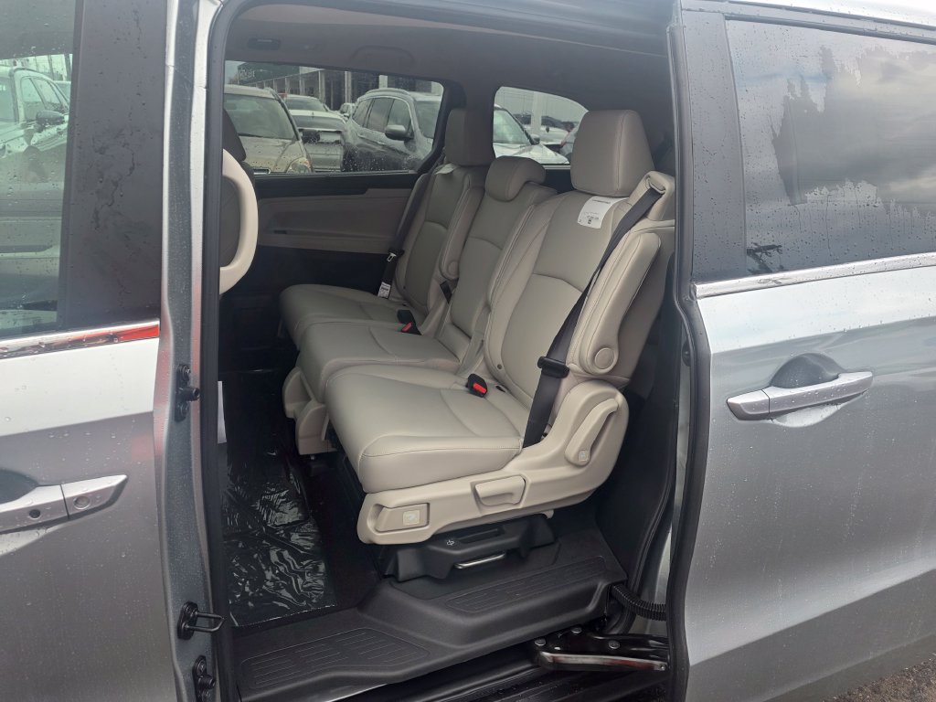 New 2027 Honda Odyssey EX-L image 11