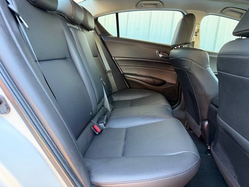 Used 2016 Acura ILX FWD image 18