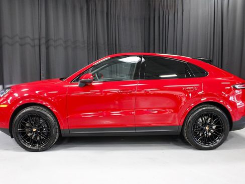 New 2026 Porsche Cayenne Coupe image 2