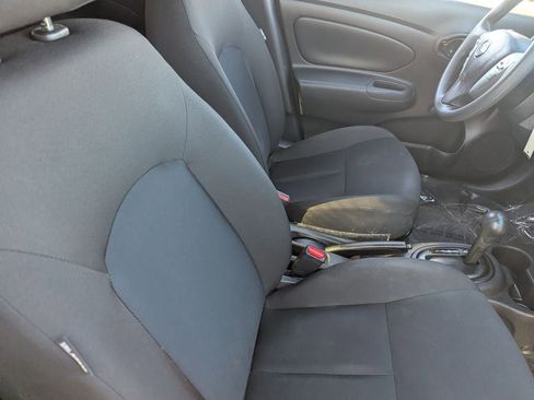 Used 2018 Nissan Versa S Plus image 11