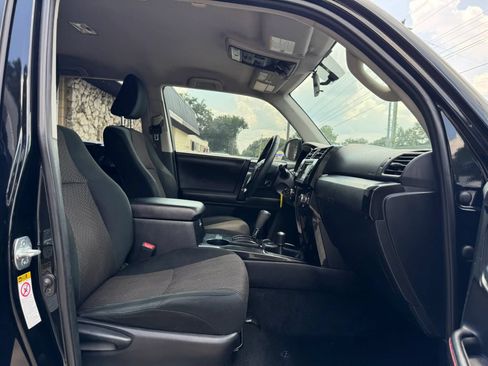 Used 2016 Toyota 4Runner Trail AWD/4WD image 26