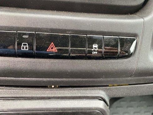 Used 2025 RAM ProMaster 1500 w/ Quick Order Package 22G SLT image 13