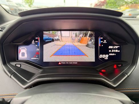 Used 2019 Lamborghini Huracan LP 580-2 RWD image 15
