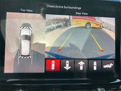 Used 2022 Jeep Grand Cherokee Overland w/ Adv Protech Group III image 21