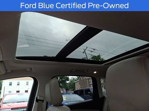 Certified 2018 Ford Escape Titanium AWD/4WD image 16