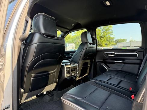 Used 2024 RAM 1500 Laramie AWD/4WD image 26