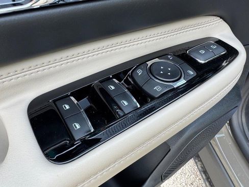 New 2025 Lincoln Corsair Grand Touring w/ Equipment Group 301A image 18