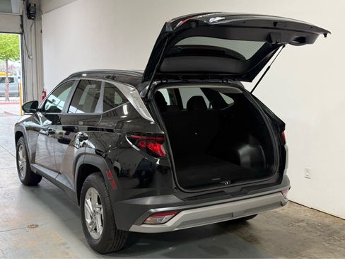 Used 2025 Hyundai Tucson SEL AWD/4WD image 4