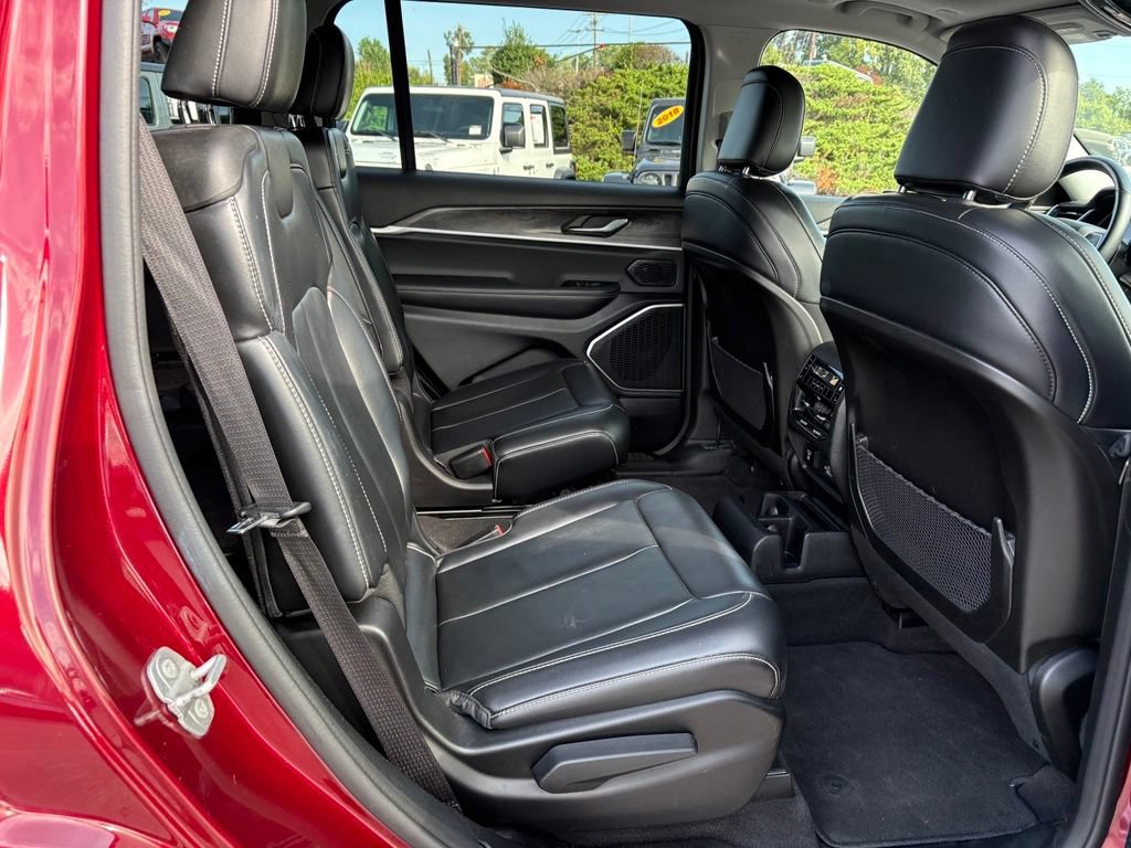 Used 2021 Jeep Grand Cherokee L Limited AWD/4WD image 20