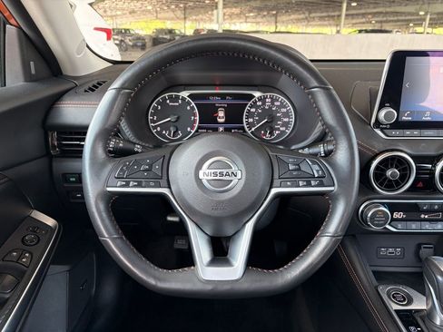 Used 2023 Nissan Sentra SR w/ SR Premium Package FWD image 13