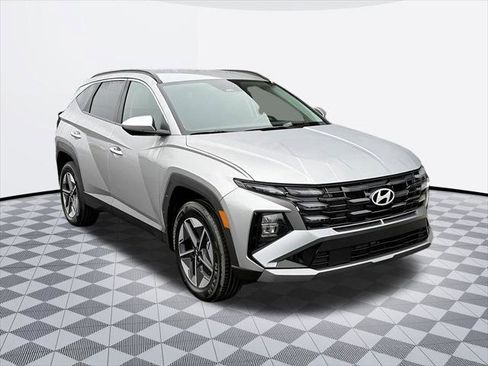 New 2026 Hyundai Tucson SEL image 2