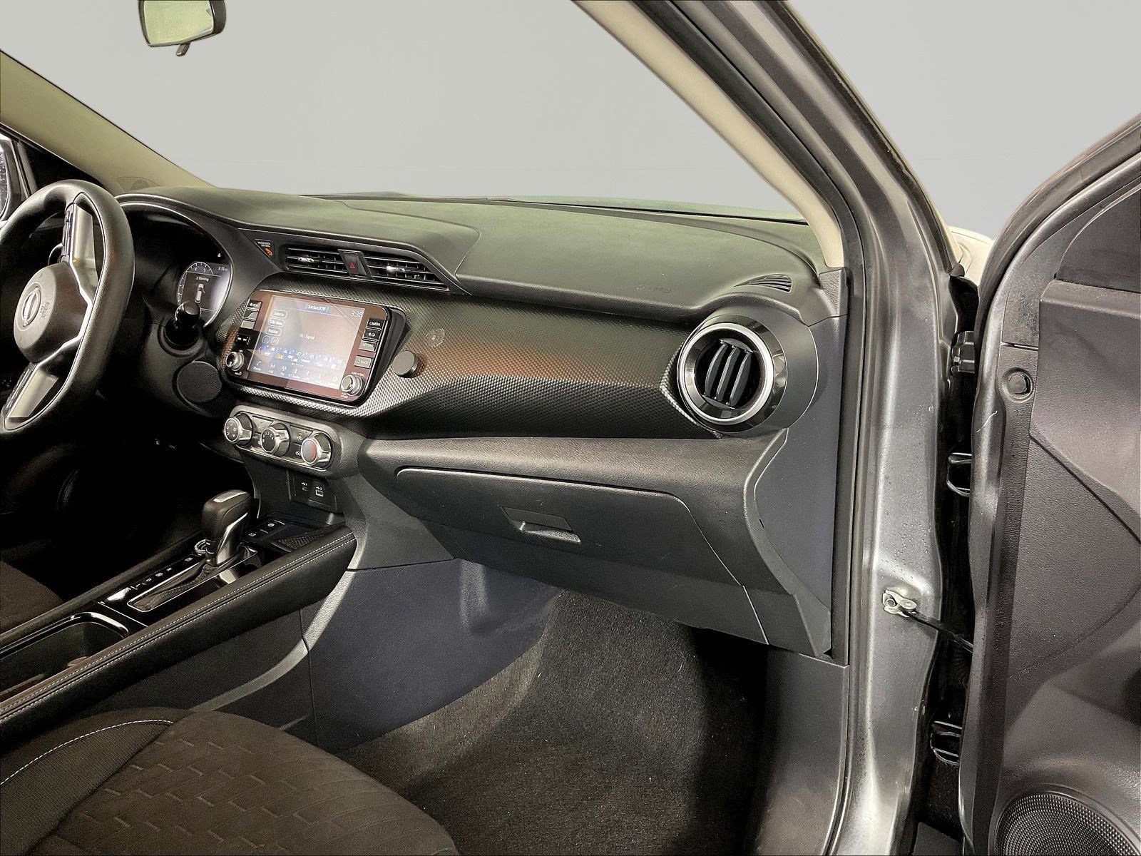 Certified 2023 Nissan Kicks SV FWD image 26