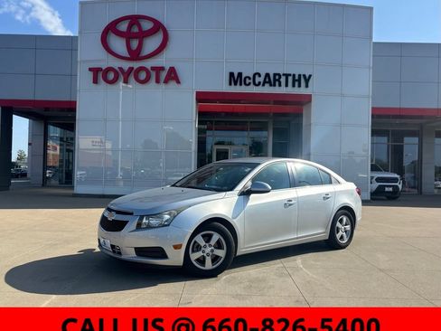 Used 2014 Chevrolet Cruze LT FWD image 1