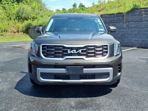 Certified 2023 Kia Telluride S w/ S Sunroof Package AWD/4WD image 6