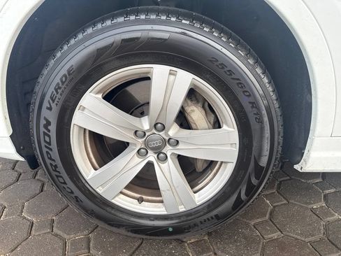 Used 2019 Audi Q7 2.0T Premium Plus AWD/4WD image 12