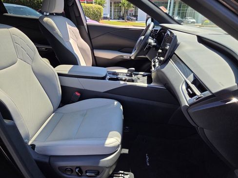 Used 2024 Lexus RX 350 Premium w/ Convenience Package FWD image 19