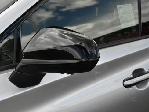 Used 2024 Lexus RZ 300e Premium image 13