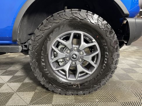 Used 2025 Ford Bronco Badlands image 7