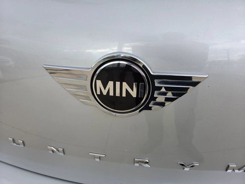Used 2016 MINI Cooper Countryman S FWD image 9