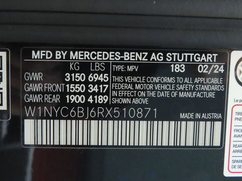 Used 2024 Mercedes-Benz G 550 image 36