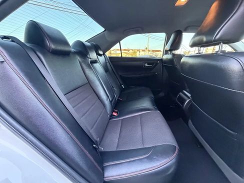 Used 2017 Toyota Camry SE FWD image 14