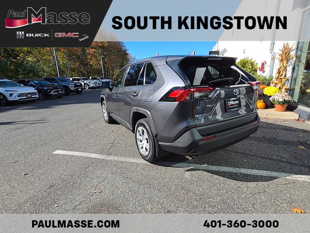 Used 2023 Toyota RAV4 LE AWD/4WD image 8