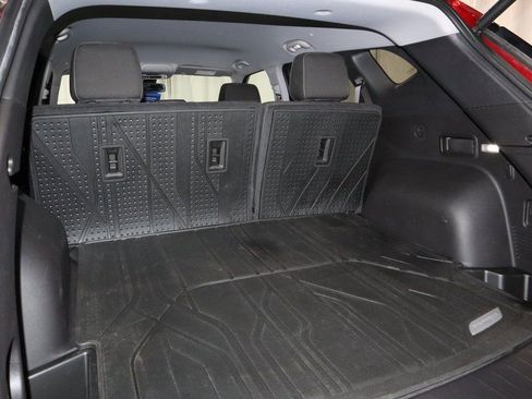 Used 2024 Chevrolet Blazer LT w/ Convenience Package image 17