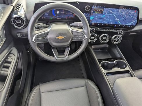 Used 2024 Chevrolet Blazer EV LT image 10
