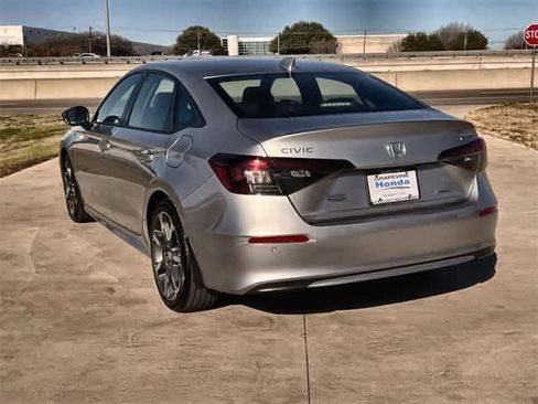 Certified 2025 Honda Civic Sport Touring image 5