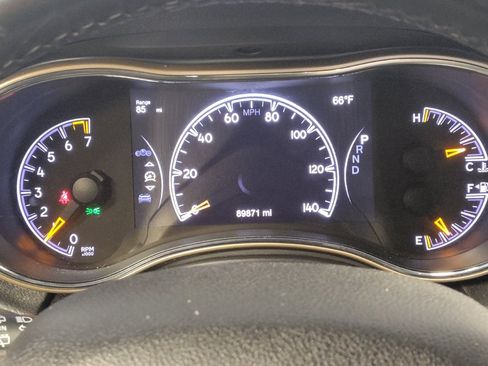 Used 2016 Jeep Grand Cherokee Laredo w/ Quick Order Package 23E AWD/4WD image 23