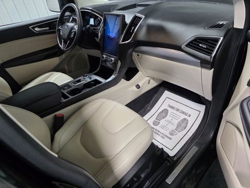 Used 2021 Ford Edge Titanium w/ Cargo Accessory Package AWD/4WD image 7