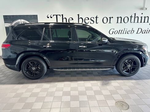 Used 2023 Mercedes-Benz GLS 450 4MATIC image 3