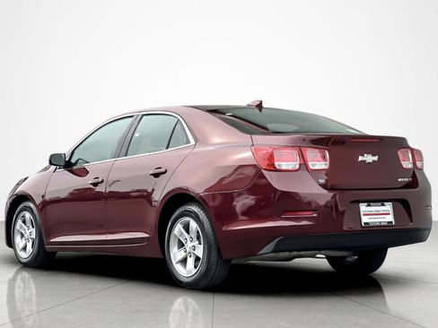 Used 2016 Chevrolet Malibu LT image 3