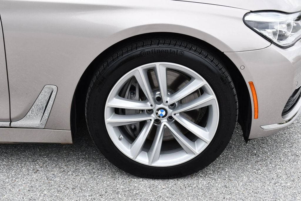 Used 2016 BMW 750i xDrive AWD/4WD image 64