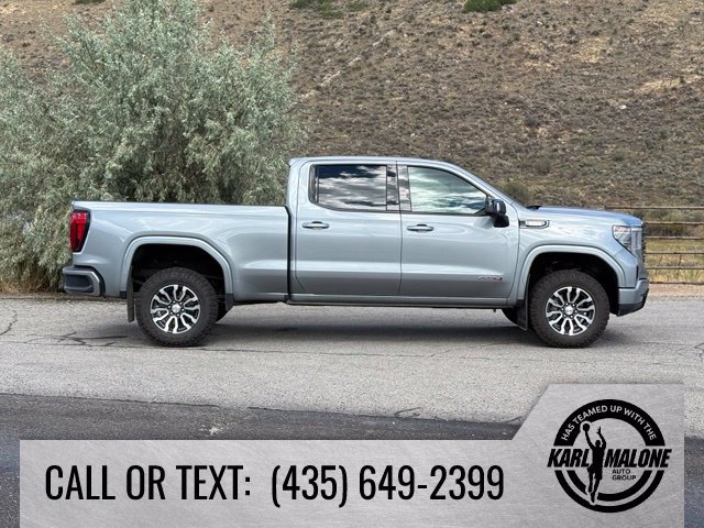 Used 2025 GMC Sierra 1500 AT4 w/ Technology Package AWD/4WD image 7