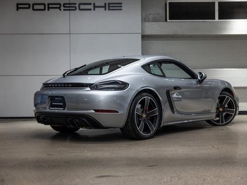Used 2024 Porsche 718 Cayman GT4 image 23