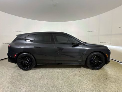 Used 2023 BMW iX xDrive50 w/ Ultimate Package 2 AWD/4WD image 6
