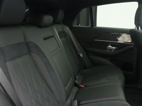 New 2026 Mercedes-Benz GLE 63 AMG S image 10