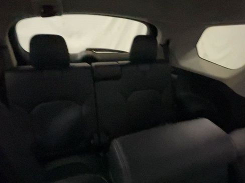 Used 2025 Honda Pilot EX-L image 26